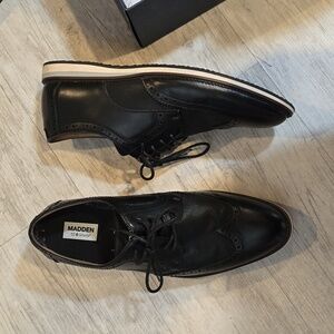 Steve Madden Haully Wing tip Dress Shoes